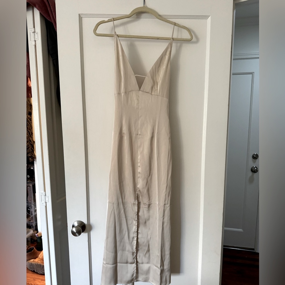 Amy Lynn Champagne Dress. Size Small. Never worn. Perfect for so many occasions